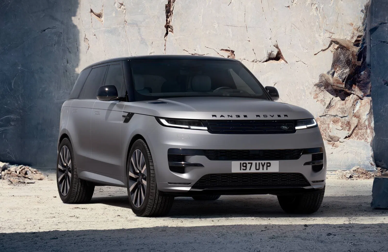 Range Rover Sport Electric